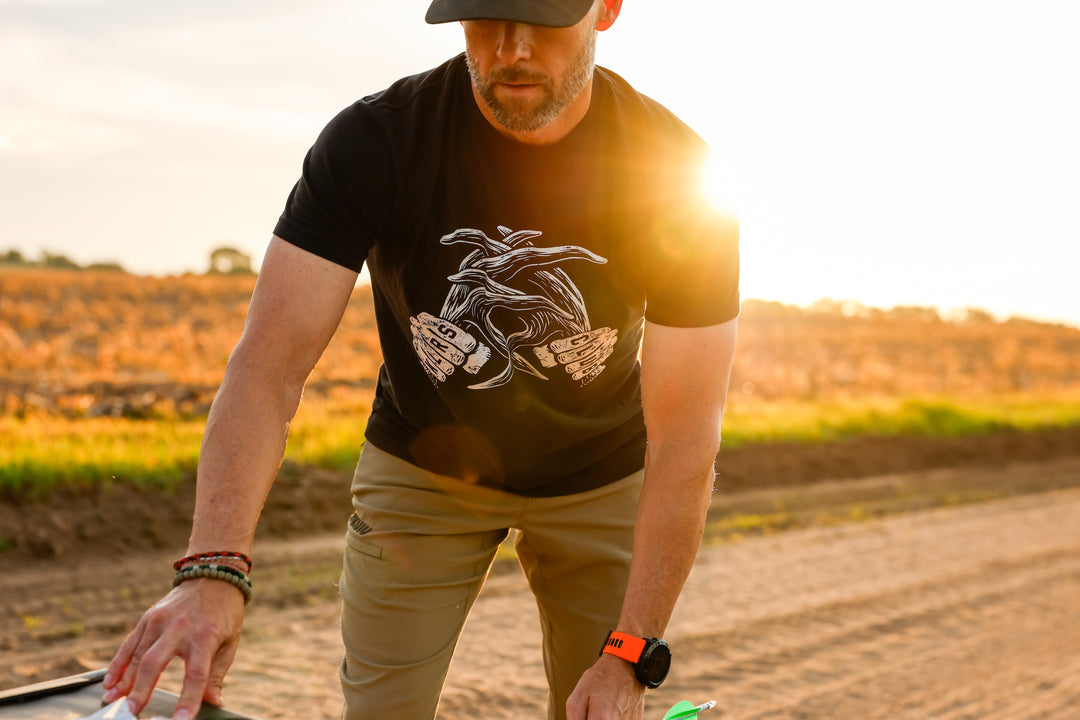 Knuckles Tee